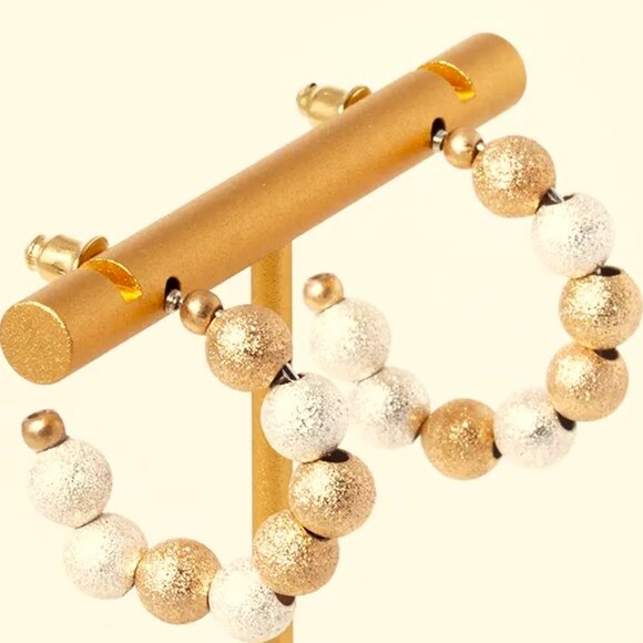 18K WHITE SILVER AND GOLD BALL HOOP EARRING - Picture 1 of 1